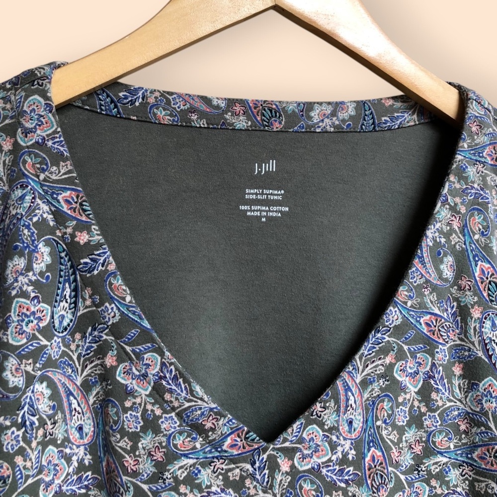J.Jill Paisley Patterned Simply Supima Side Slit Tunic Top V-Neck Shirt Women M - Picture 4 of 9